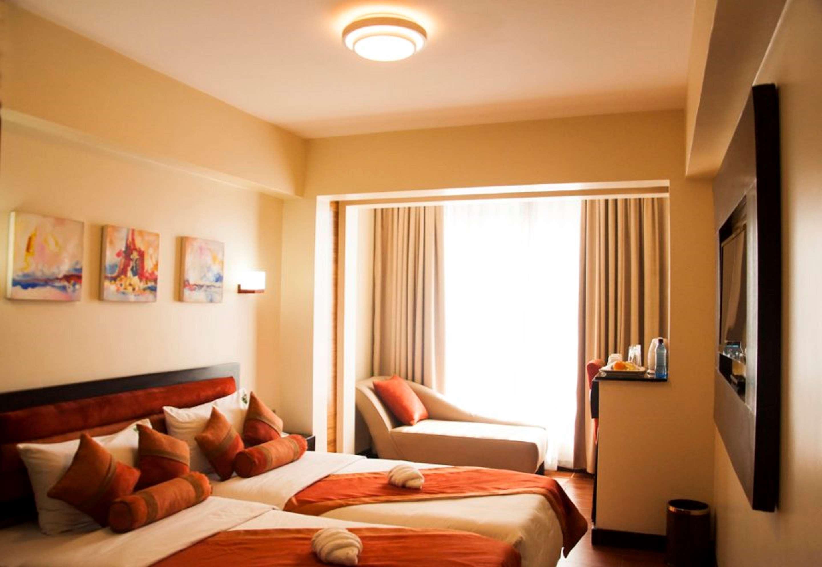 Best Western Auray Le Loch Exteriör bild