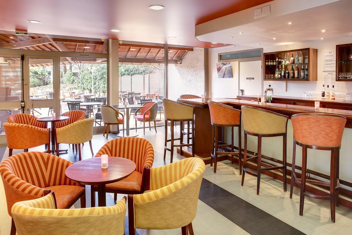 Best Western Auray Le Loch Exteriör bild