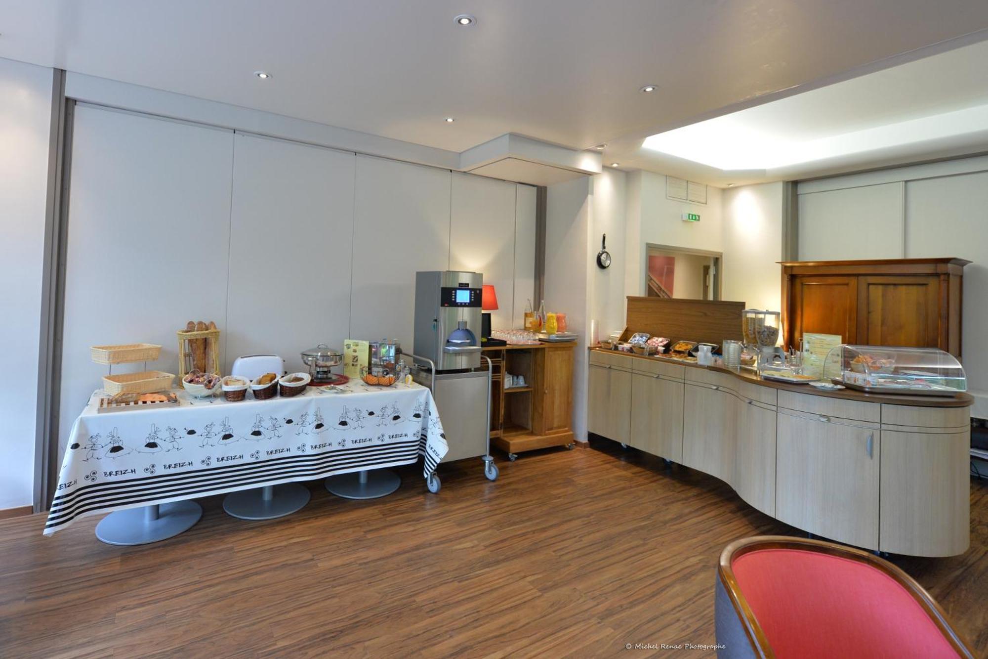 Best Western Auray Le Loch Exteriör bild